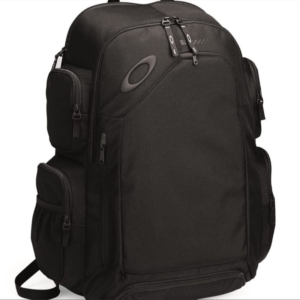Oakley Men's Crestible 1080 Ellipse Pack 32L (NWOT)